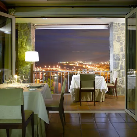 Hotel De Gibralfaro 4*