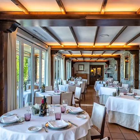 Hotel De Gibralfaro 4*