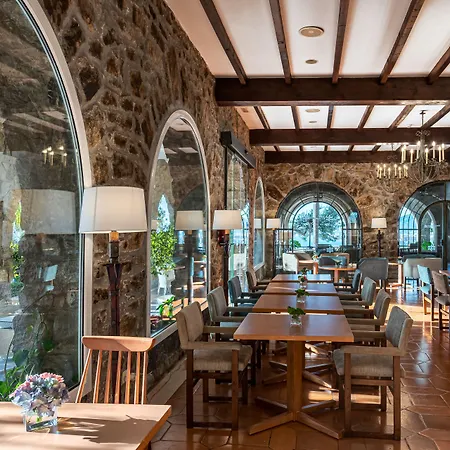 Hotel De Gibralfaro 4*