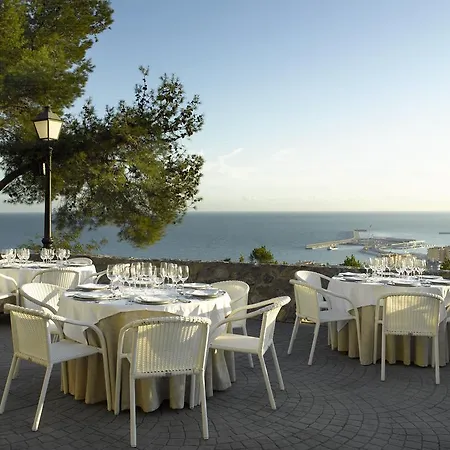 Hotel De Gibralfaro