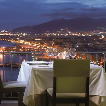 Hotel De Gibralfaro 4*