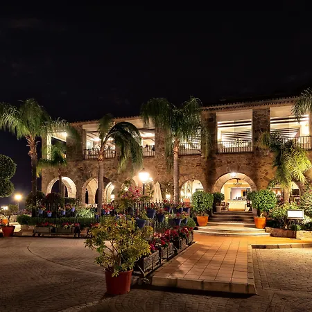 파라도르 데 지브랄파로 말라가